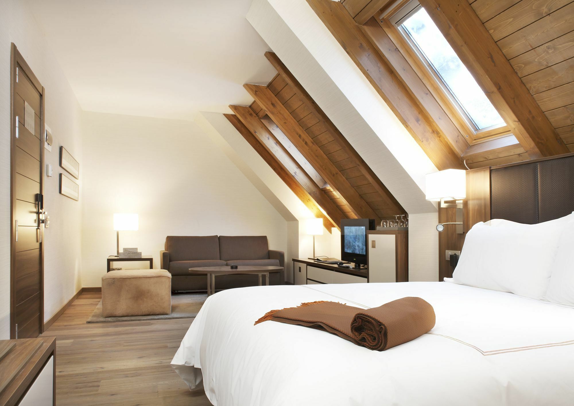 Hotel Ac Baqueira Ski Resort, Autograph Collection Baqueira Beret Eksteriør bilde