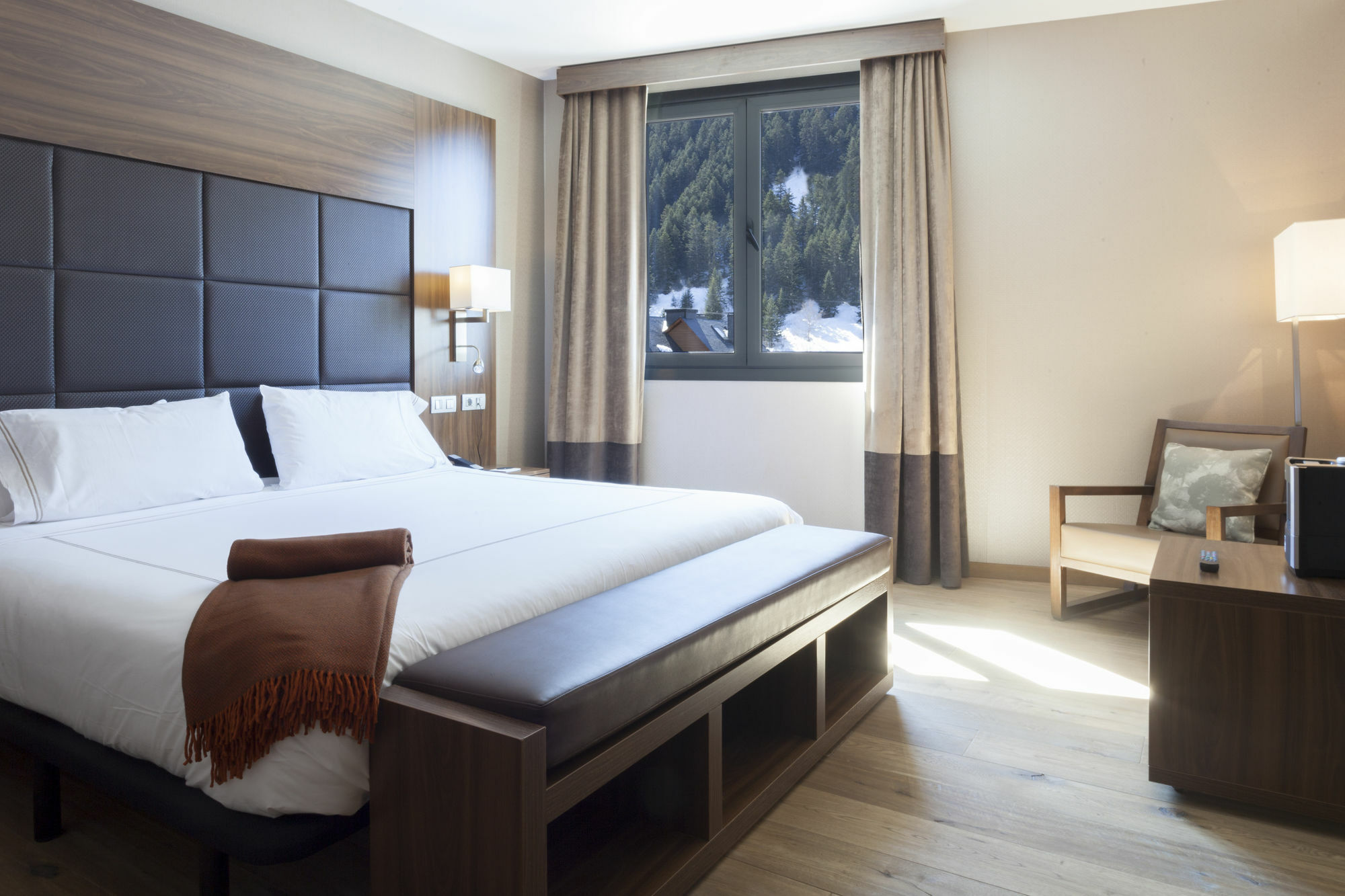 Hotel Ac Baqueira Ski Resort, Autograph Collection Baqueira Beret Eksteriør bilde
